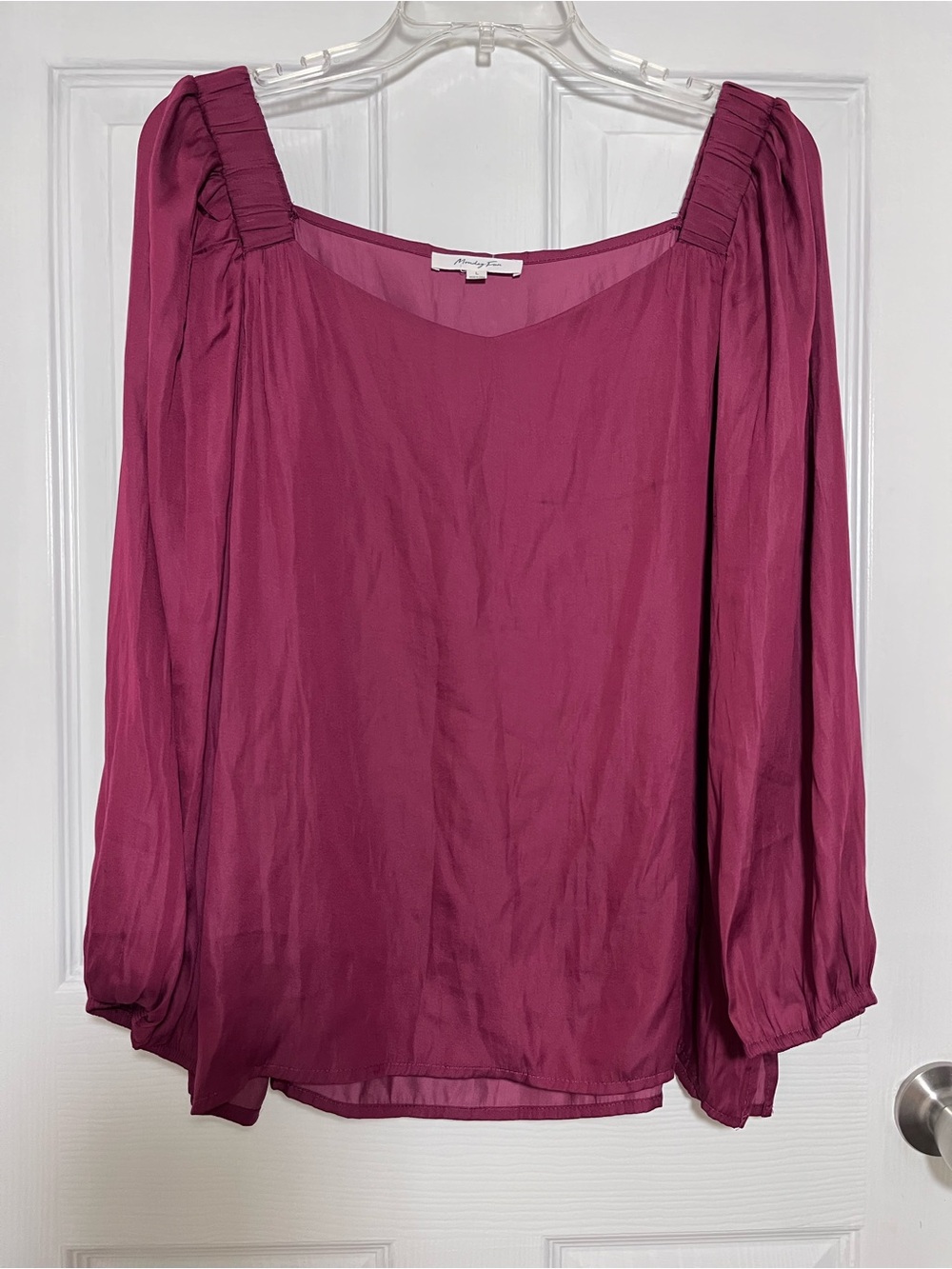 Monday Fun Off/On Shoulder Long-Sleeve Blouse in Berry